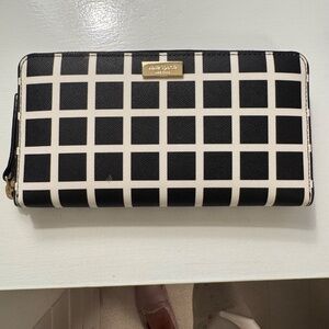 Kate Spade Continental Wallet